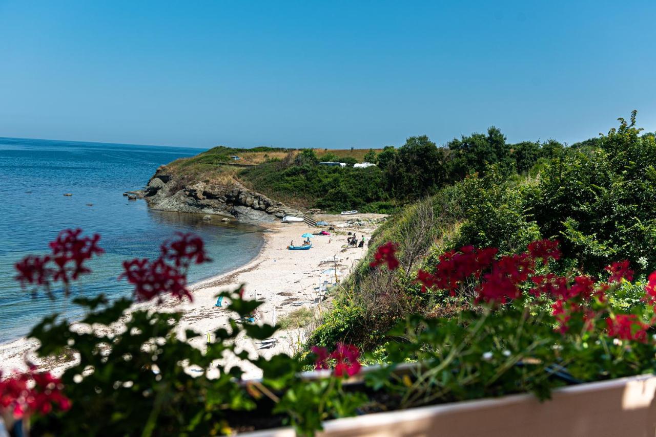 Kаравани Дрийм Къмпинг Гардения Hotel Kiten  Kültér fotó