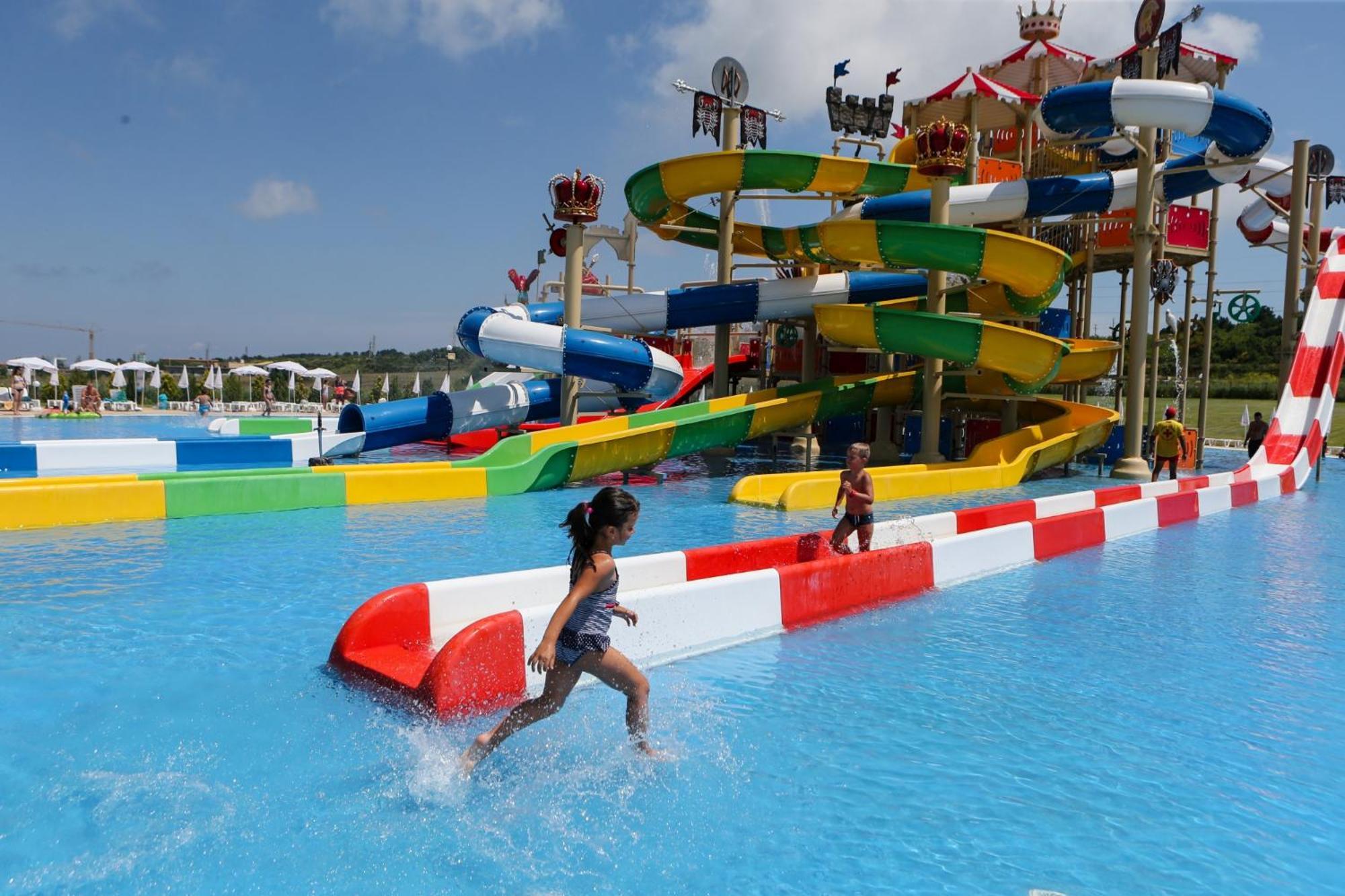 Kаравани Дрийм Къмпинг Гардения Hotel Kiten  Kültér fotó